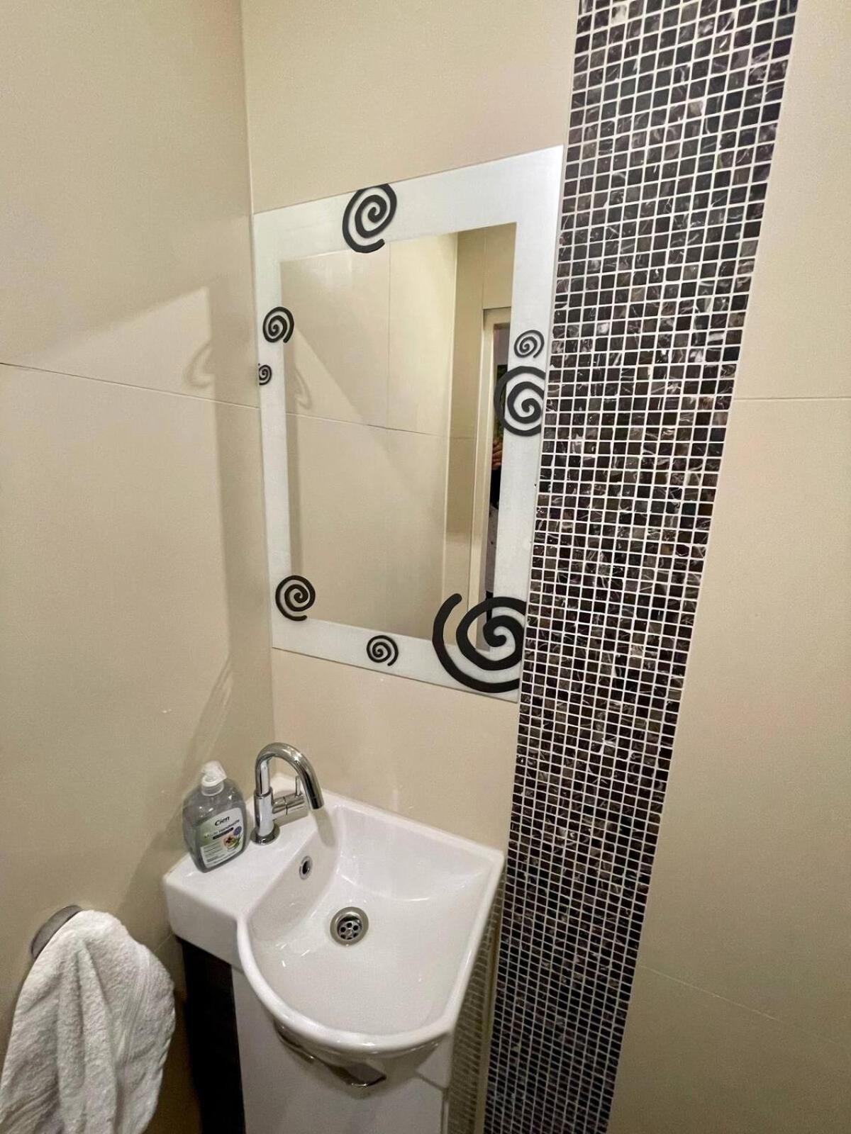 Gemutliche Wohnung Mit Super Lage Viyana Dış mekan fotoğraf
